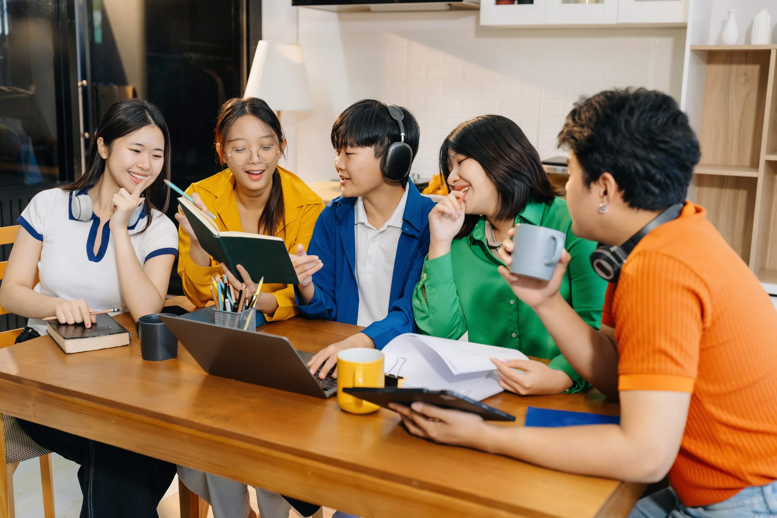The Smart Way to Learn English Without Burnout.