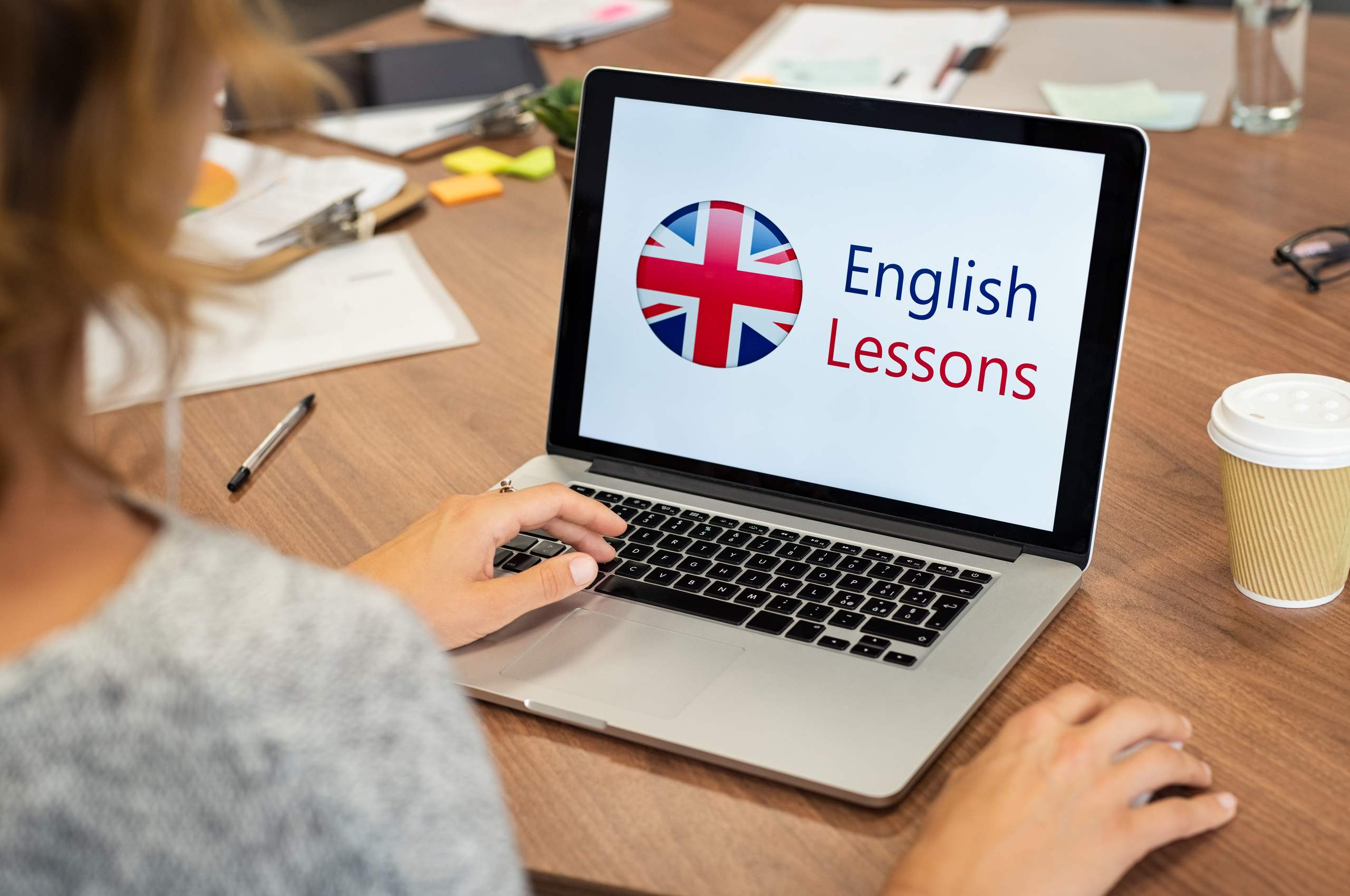 How to Stop Translating in Your Head and Start Thinking in English